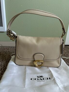 Coach Cream Pebble Leather Shoulder Bag with Gold Hardware